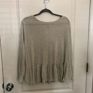 Long Sleeve Loose Fitting Top w/ Ruffles at bottom
